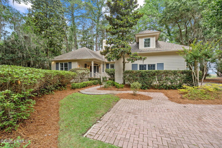 Property Photo:  210 Dataw Drive  SC 29920 