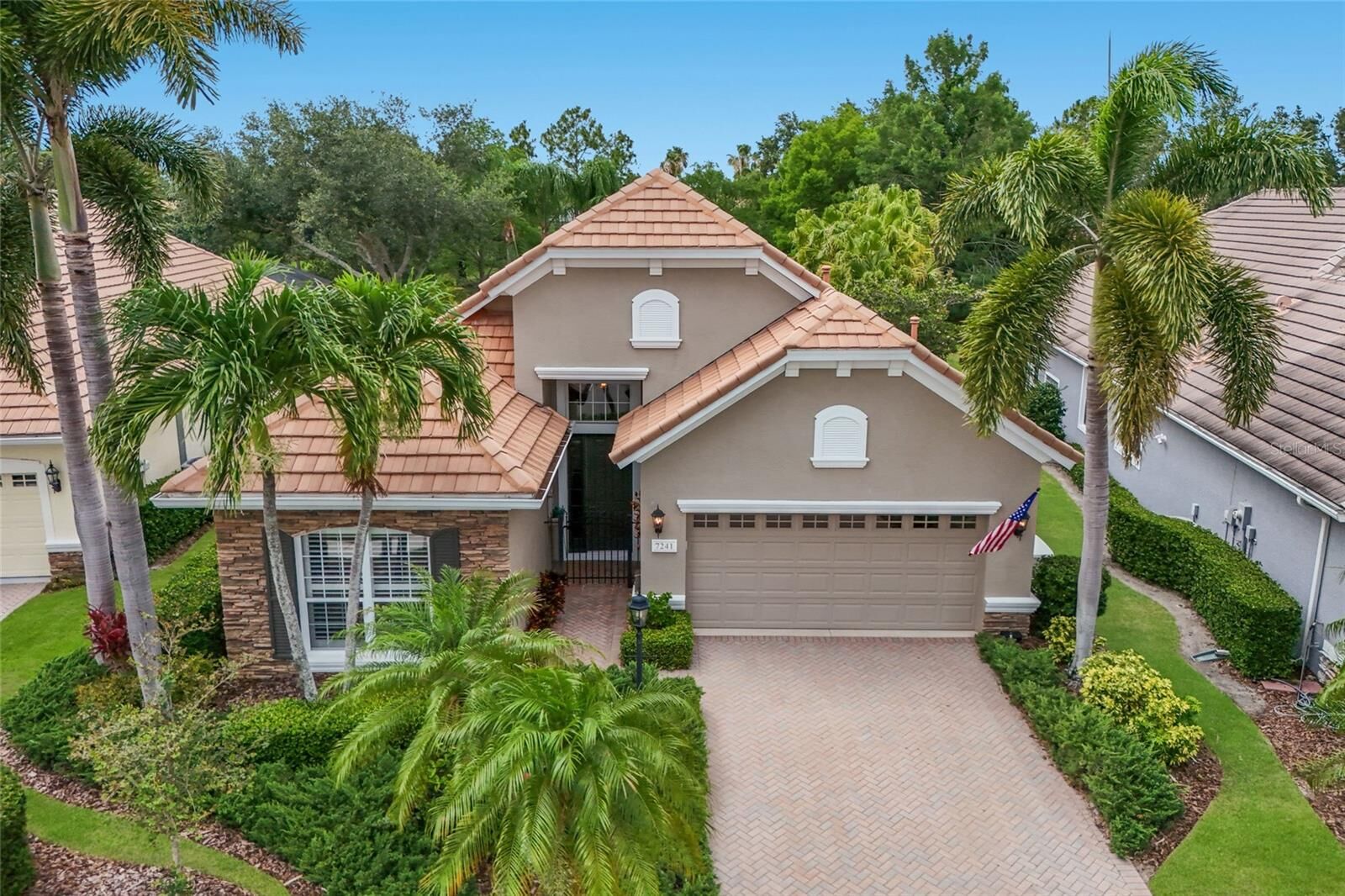 Property Photo:  7241 Orchid Island Place  FL 34202 
