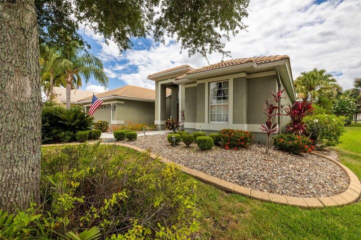 Property Photo: 6171 Palomino Circle FL 34201