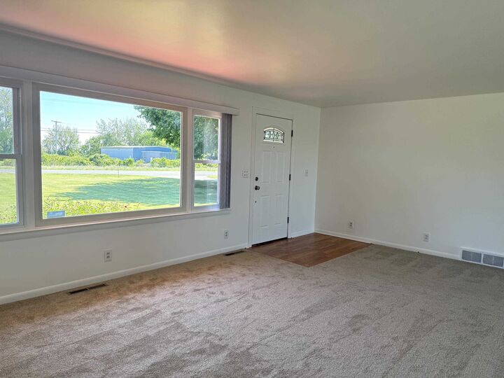 Property Photo:  457 E Center Road  MI 48732 
