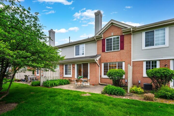 Property Photo: 908 Winners Cup Court IL 60564