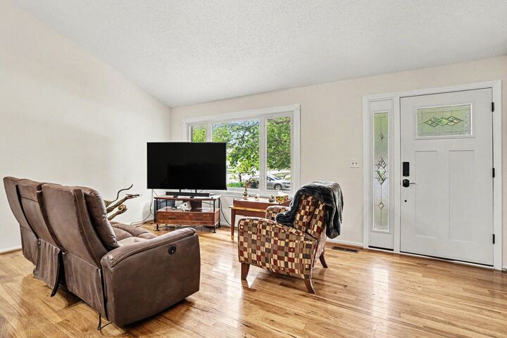 Property Photo:  1132 Wishing Well Lane  IL 60564 