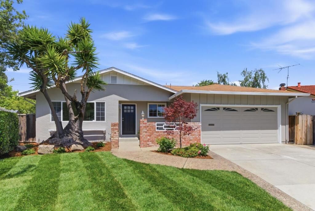 Property Photo:  831 Mangrove Avenue  CA 94086 