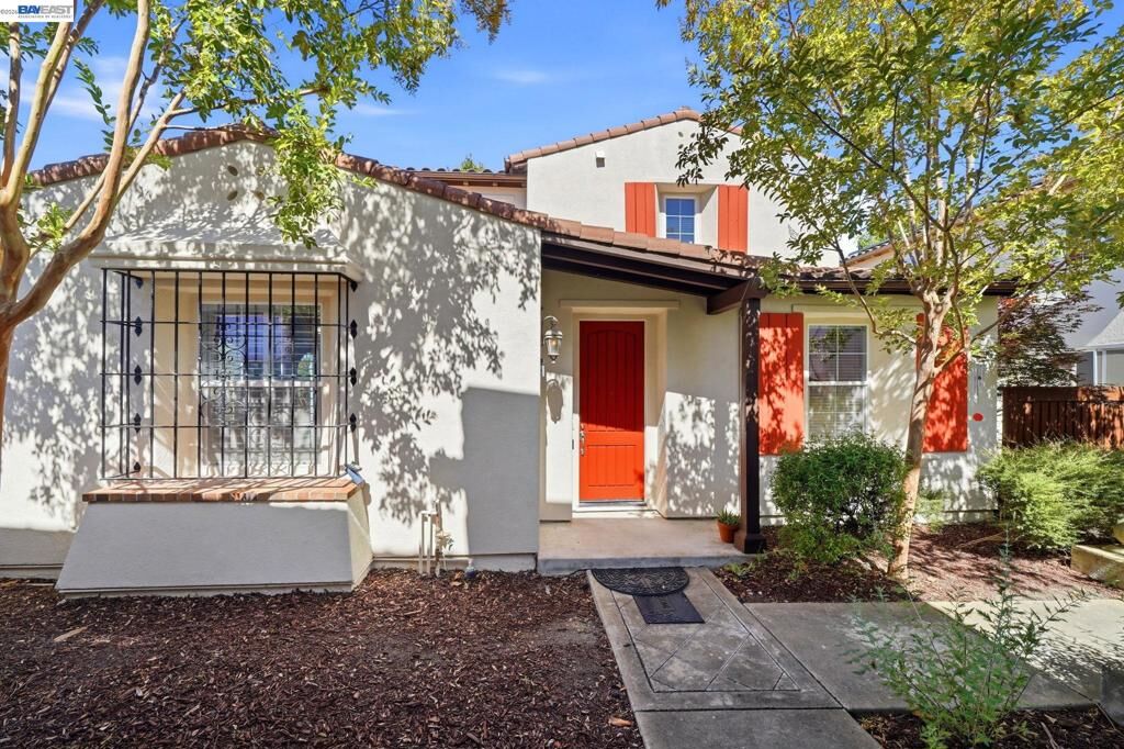 Property Photo:  9820 Belladonna Dr  CA 94582 