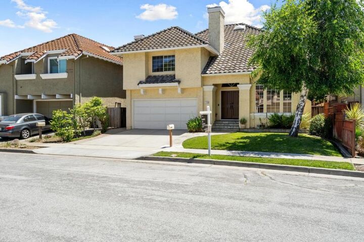 Property Photo:  1108 Calle Almaden  CA 95120 