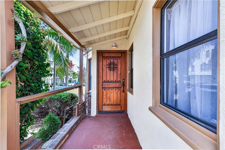 Property Photo:  1899 Gladys Avenue  CA 90755 