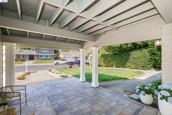 Property Photo:  9519 Broadmoor Dr  CA 94583 