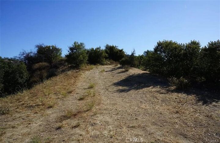 Property Photo:  1 Mount Prospect Dr  CA 90290 