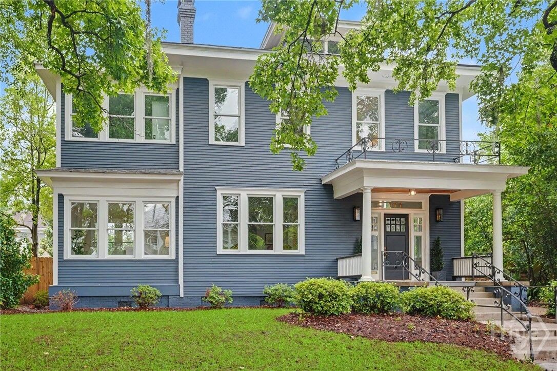 Property Photo:  111 E 49th Street  GA 31405 