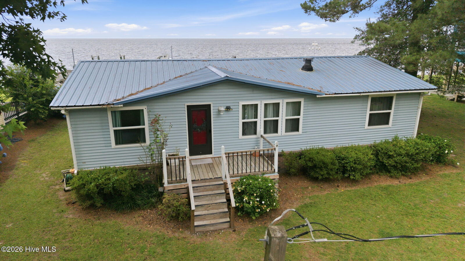 Property Photo:  133 Rhodes Haven Drive  NC 27925 