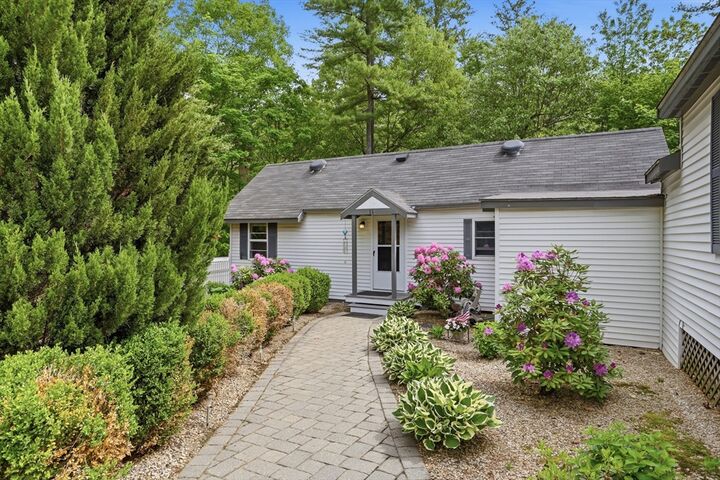 Property Photo:  11 Mt Paul Road  MA 01879 