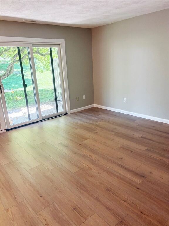 Property Photo:  18 Concord Greene 5  MA 01742 