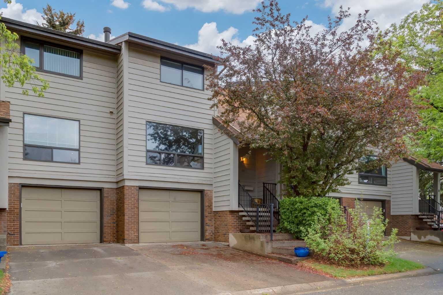Property Photo:  3302 50 Street NW 10  AB T3A 2C6 
