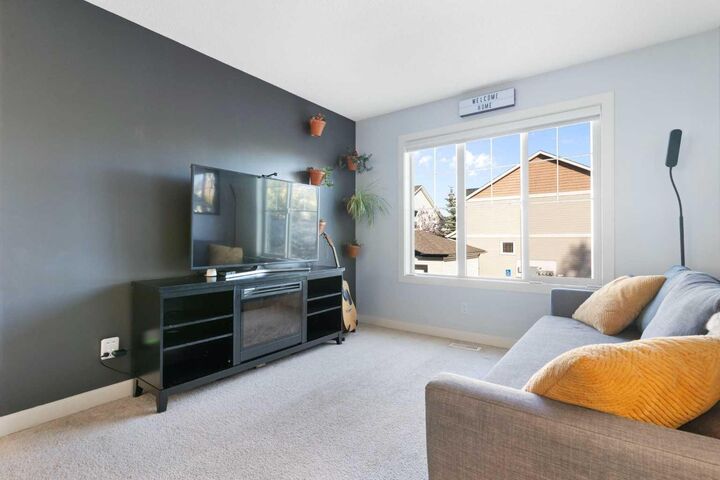 Property Photo: 90 Pantego Lane NW AB T3K 0T1