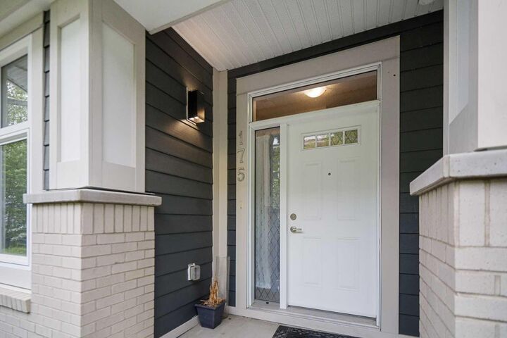 Property Photo:  175 Silverado Plains Park SW  AB T2X 1Y8 