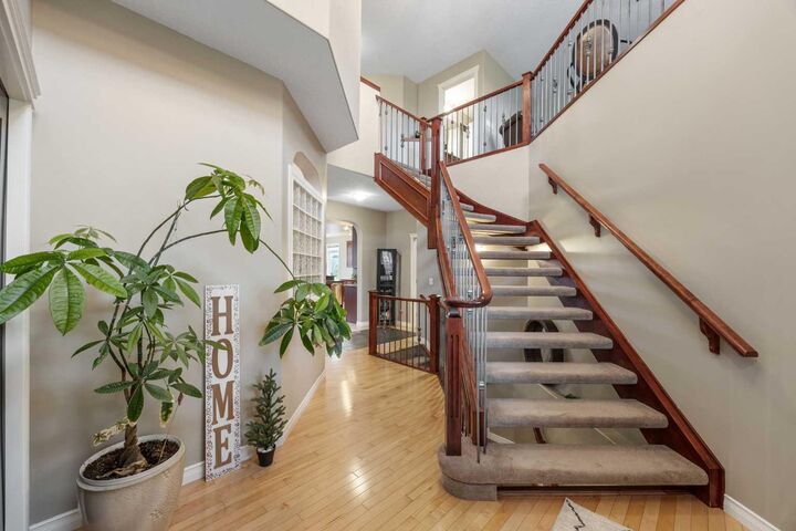 Property Photo:  148 Westland Street  AB T1S 0B3 