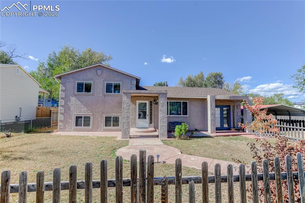 Property Photo:  3905 Colony Hills Circle  CO 80916 