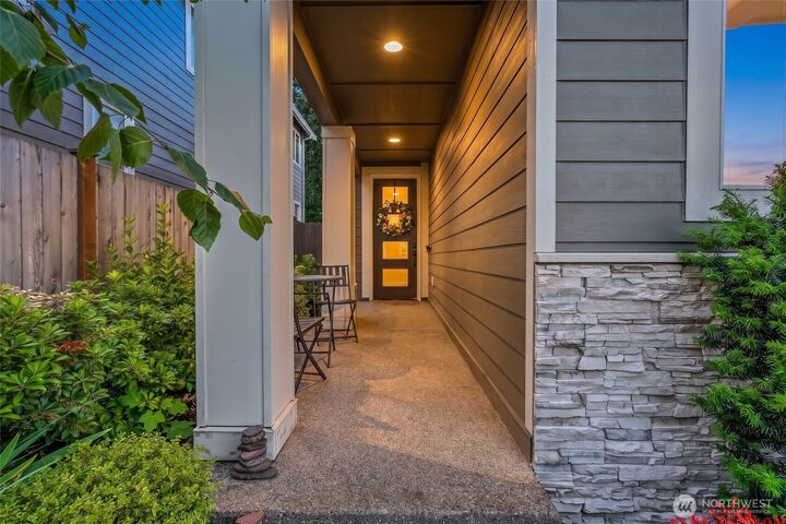 Property Photo:  9633 S 209th Street  WA 98031 
