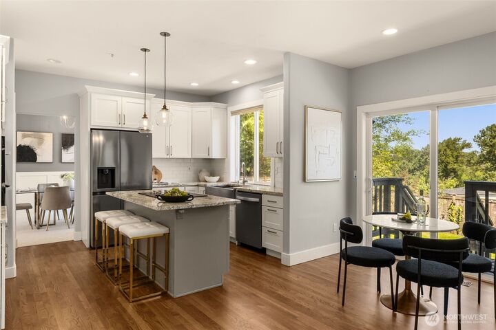Property Photo:  2619  Anacortes Avenue NE  WA 98059 