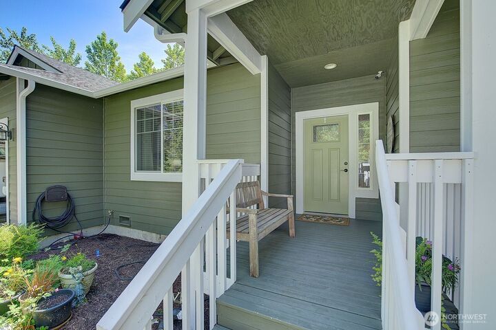 Property Photo: 16716 24th Street SE WA 98290