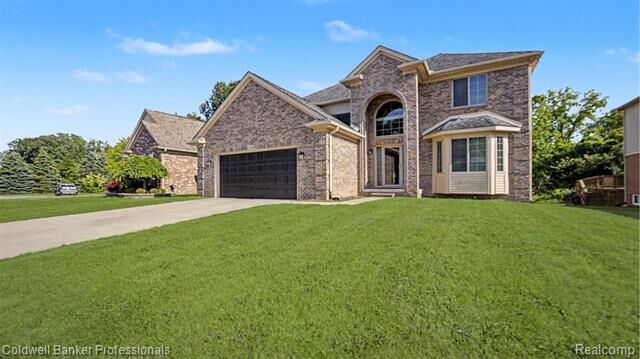 Property Photo:  22262 Brywood Court  MI 48036 