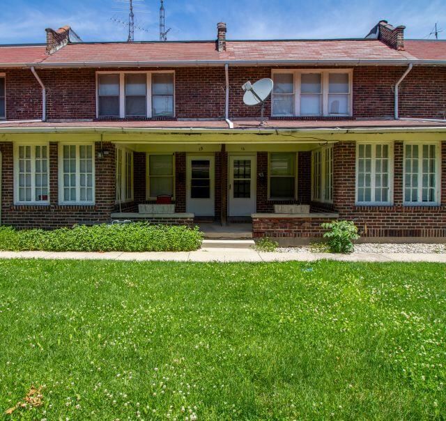 Property Photo:  15 Howard Place  IN 47374 