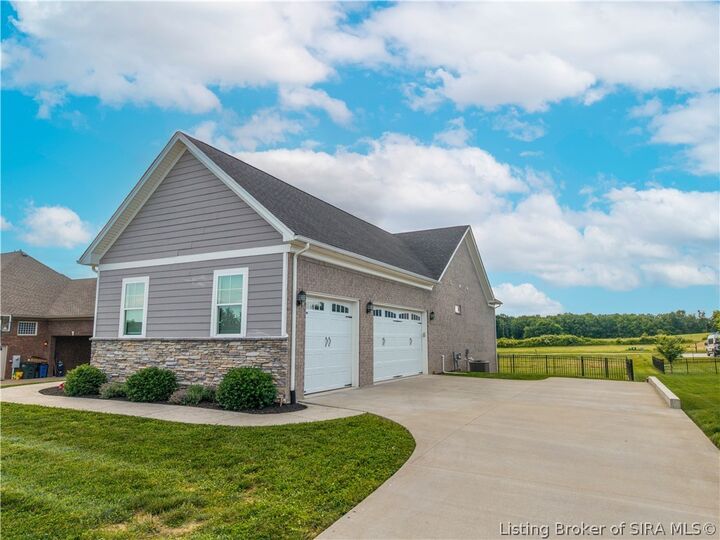 Property Photo: 7136 Independence Way IN 47111