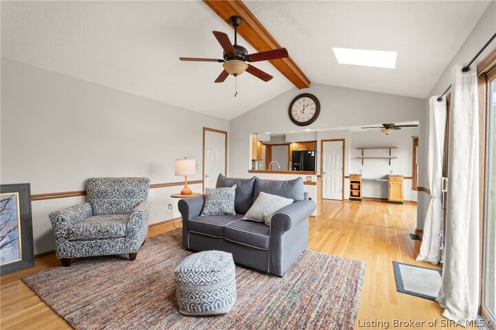 Property Photo: 1614 Reidinger Ridge IN 47150