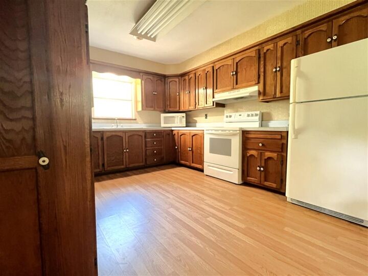 Property Photo: 1350 Ogese Courmier Road LA 70668