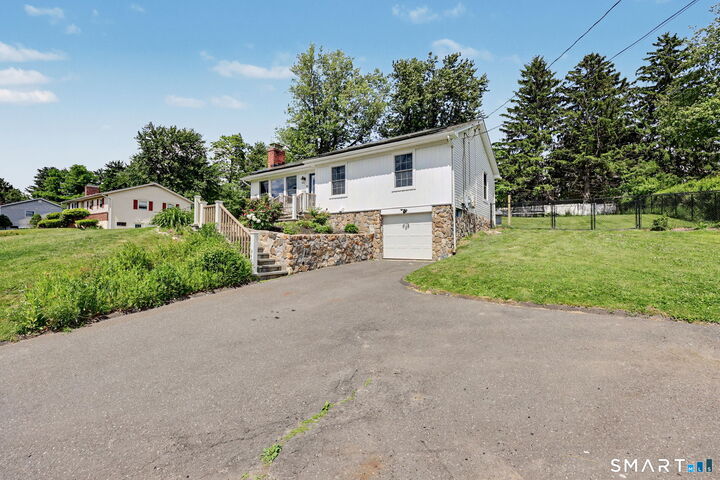 Property Photo:  13 Fox Hollow Road  CT 06812 