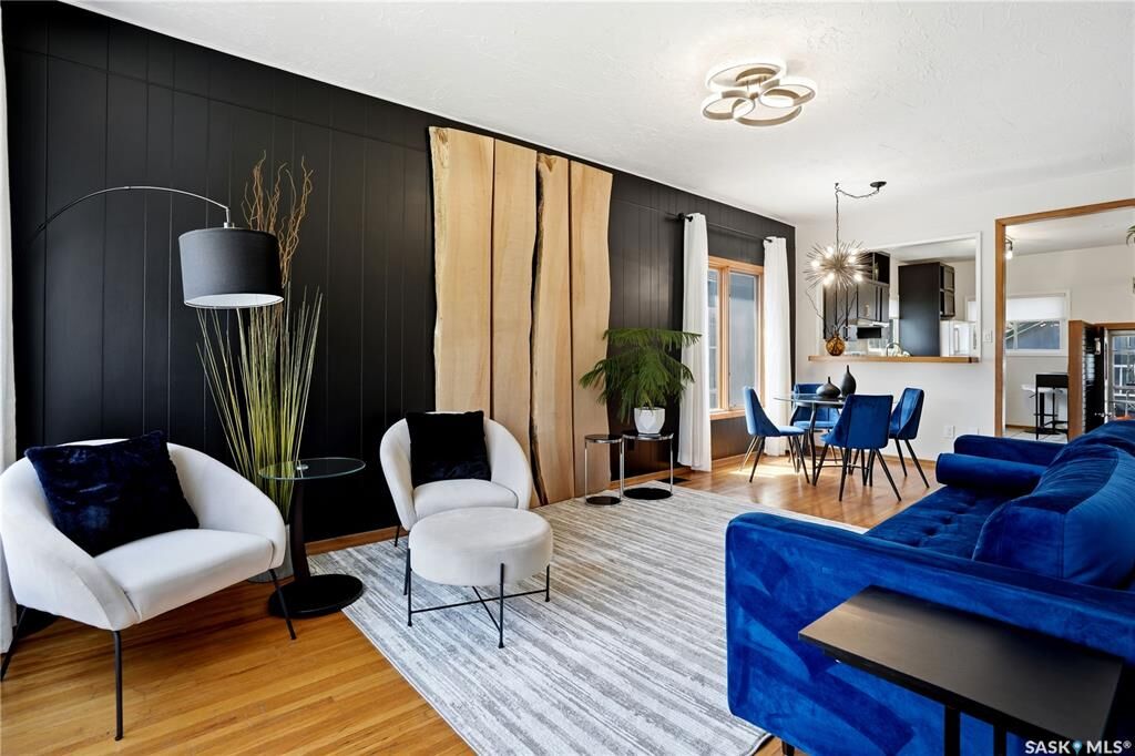 Property Photo:  3136 Robinson Street  SK S4S 1V5 