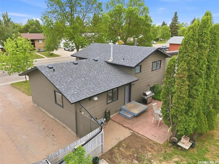 Property Photo:  1311 Latrace Road  SK S7L 6E4 