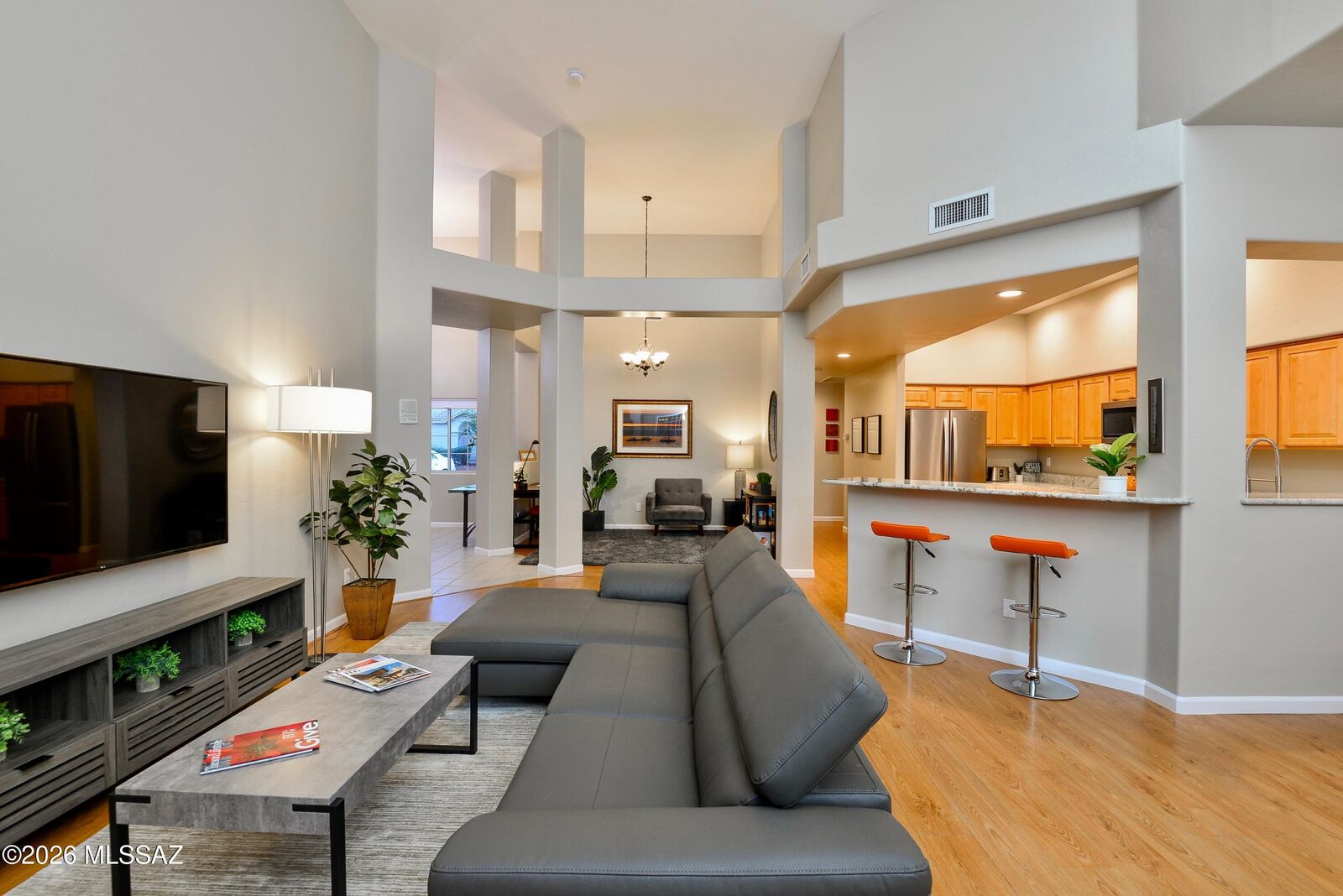 Property Photo:  1424 W Bridalveil Place  AZ 85737 