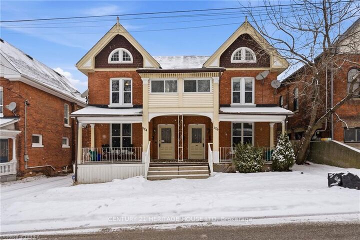 174-176 Darling Street — photo 1