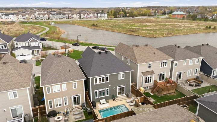 Property Photo: 91 Cantle Crescent ON K0A 2Z0