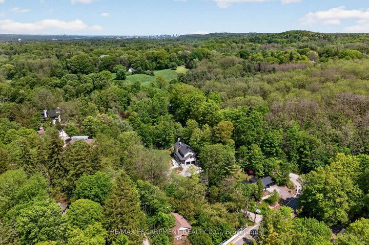 Property Photo: 981 Mineral Springs Road ON L9H 5E3