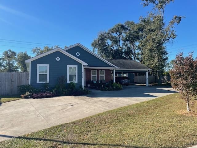 Property Photo: 5168 Greyfield Pl GA 31605