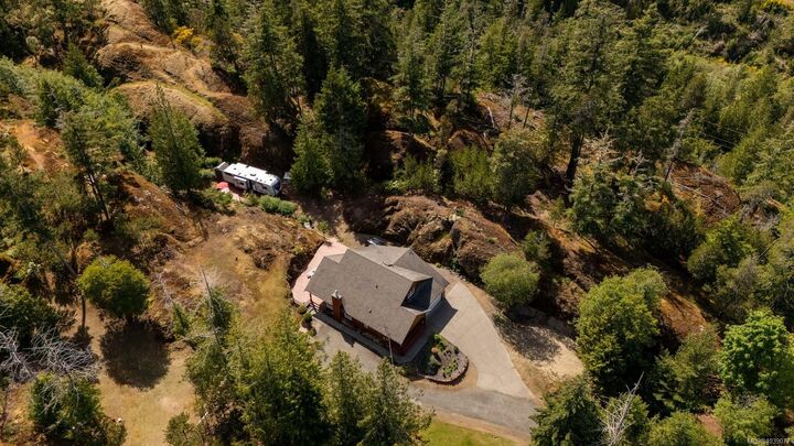 Photo de la propriété:  2730 Phillips Rd #B  BC V9Z 0Y3 