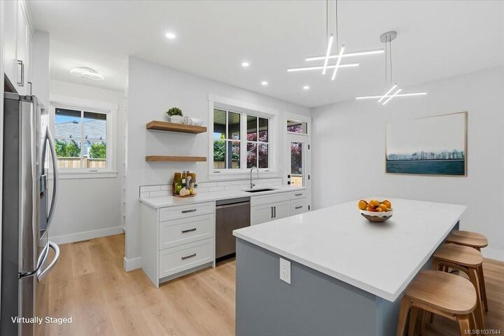 Property Photo:  846 Woodside Cres  BC V9K 2K8 