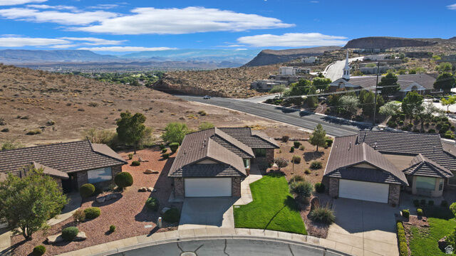 Property Photo: 989 W Dover Way UT 84770