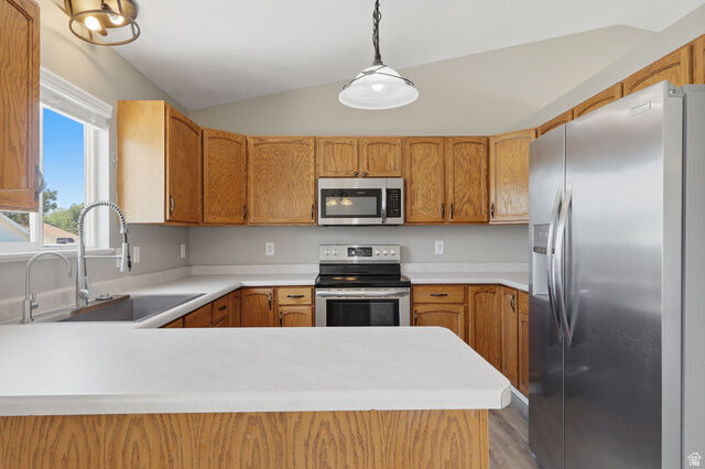 Property Photo: 861 W 1235 S UT 84651