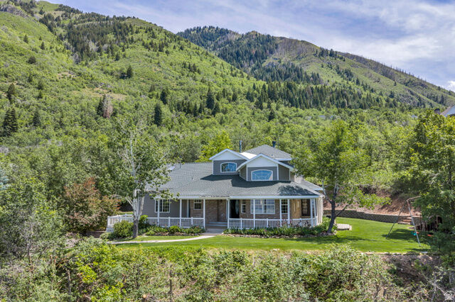 Property Photo:  855 S Skylake Dr  UT 84653 