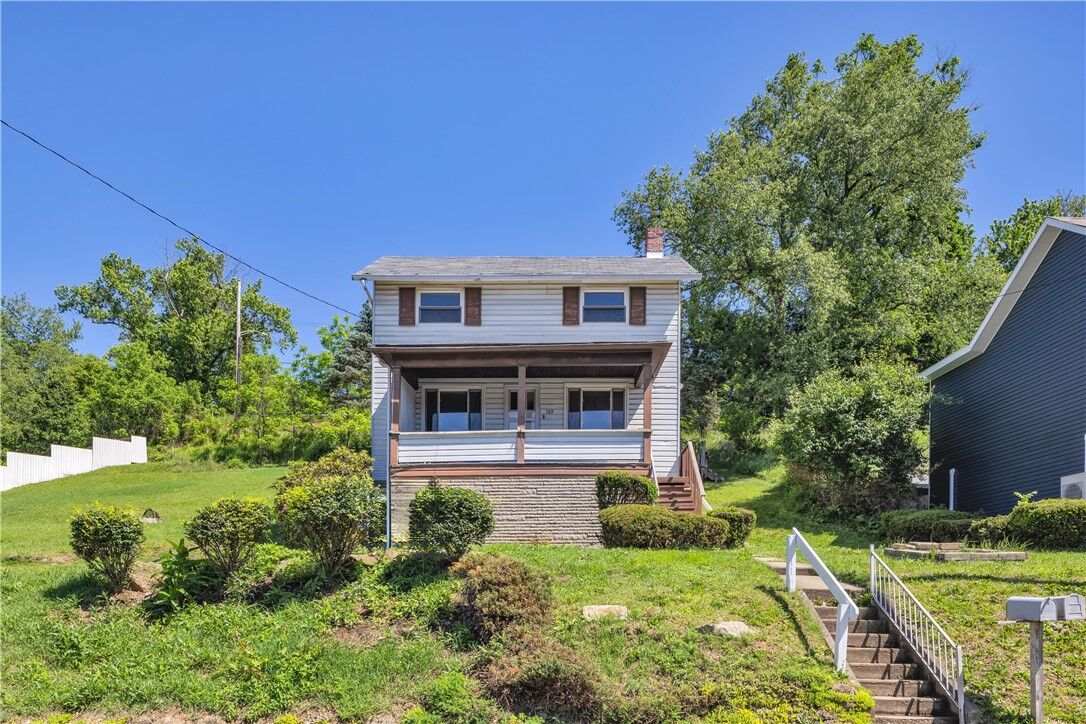 Property Photo:  123 High St  PA 15126 
