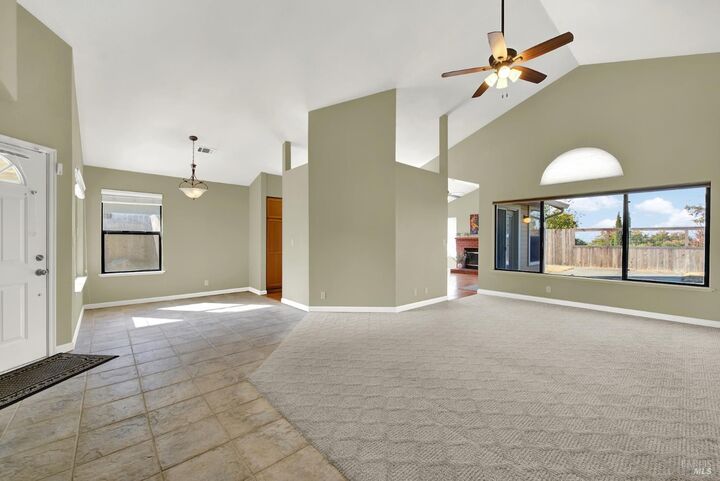 Property Photo:  2405 Topgallant Court  CA 94534 