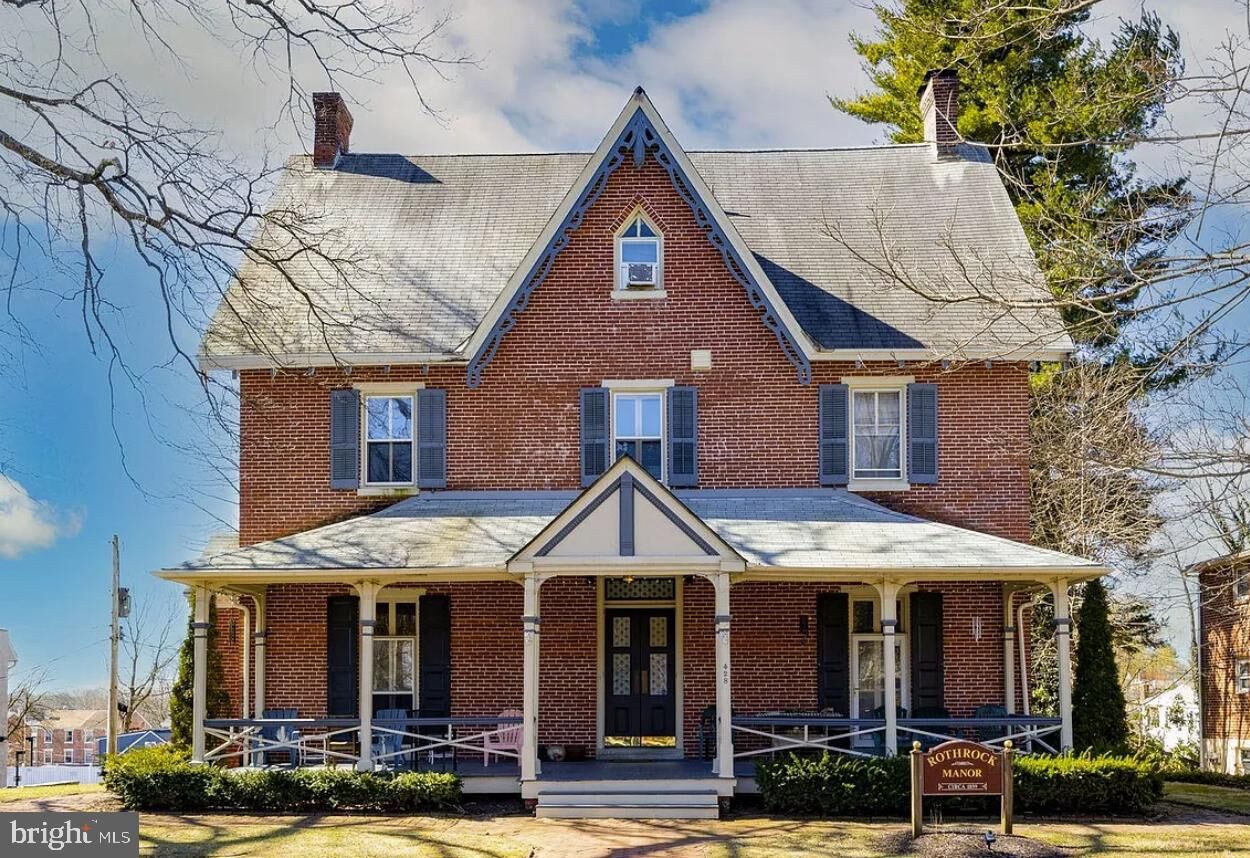 Property Photo:  428 N Church Street 1  PA 19380 