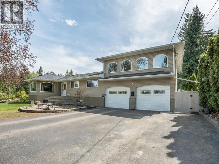 Property Photo:  1400 Meadowbrook Drive  BC V1N 3M1 