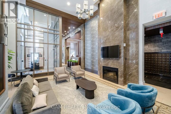 Property Photo:  385 Prince Of Wales Drive 1102  ON L5B 0C6 