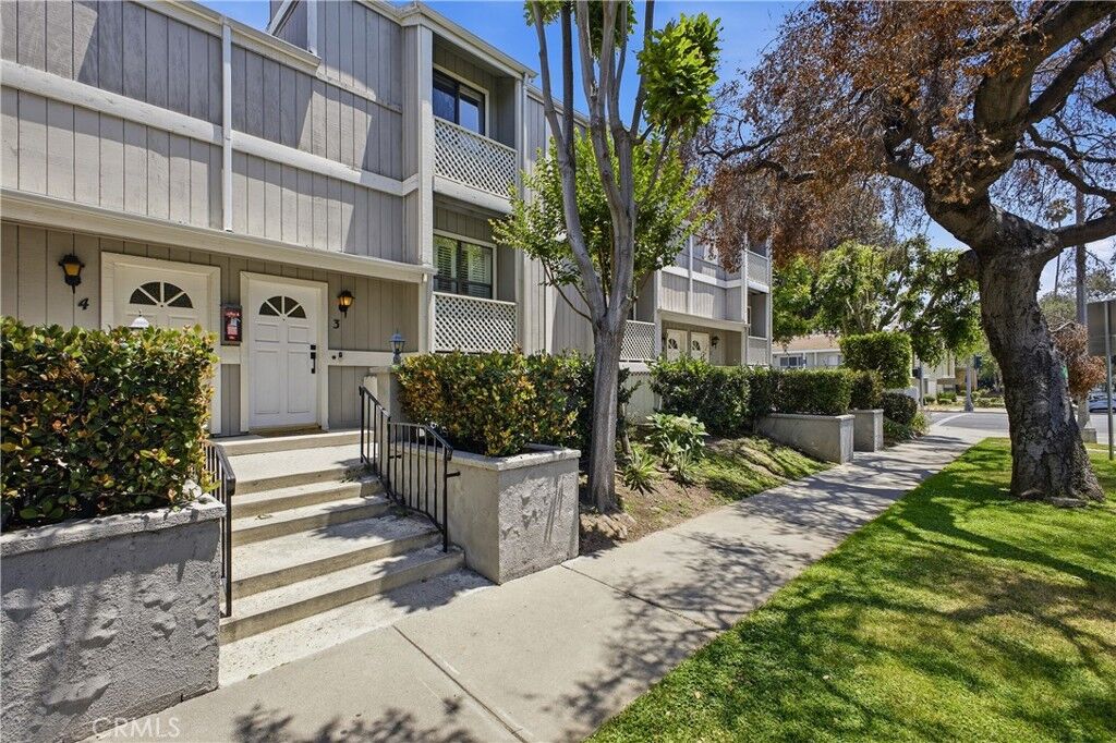 Property Photo: 965 E Del Mar 3 CA 91106