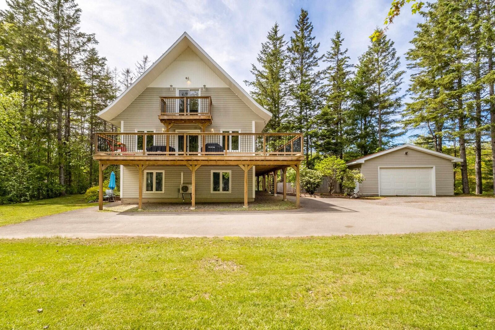 Property Photo:  234 Brooklyn Street  NS B0P 1R0 