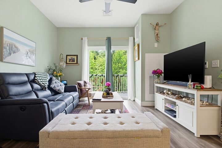 Property Photo:  3307 Briarwood Vlg 3307  MA 01510 